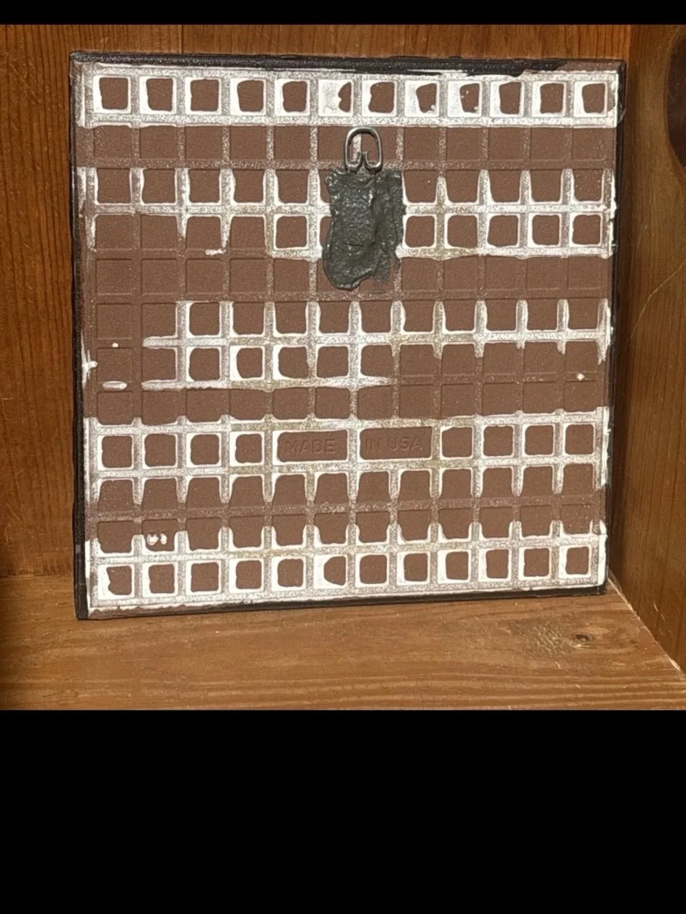 Vintage A.R.T. Co Holstein cows ceramic art tile hanging wall plaque Made In USA